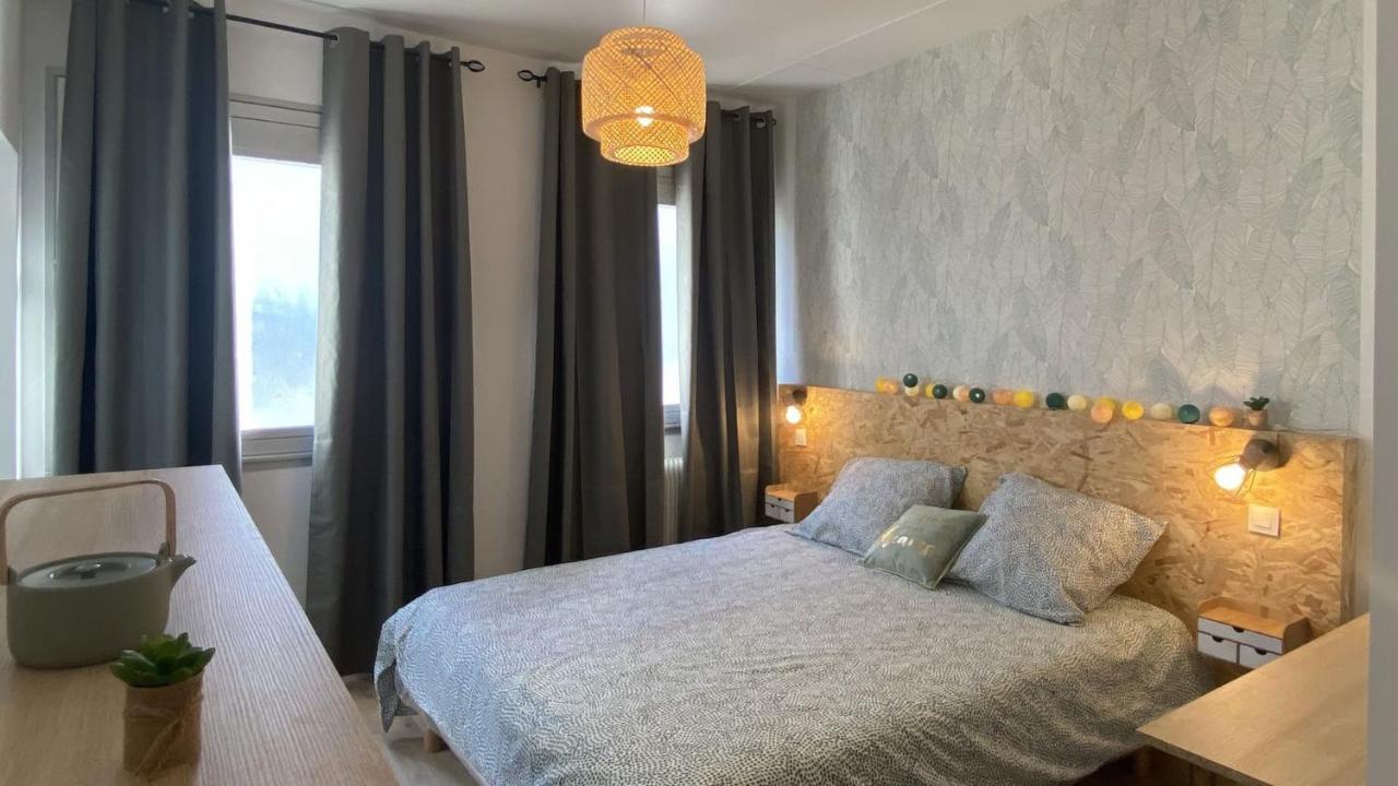 La Maison D'Angelique - Colocation Hoteliere A 150M Gare Tgv- Grande Cuisine Equipee & Salon - Fibre - Netflix 尼奥尔 外观 照片